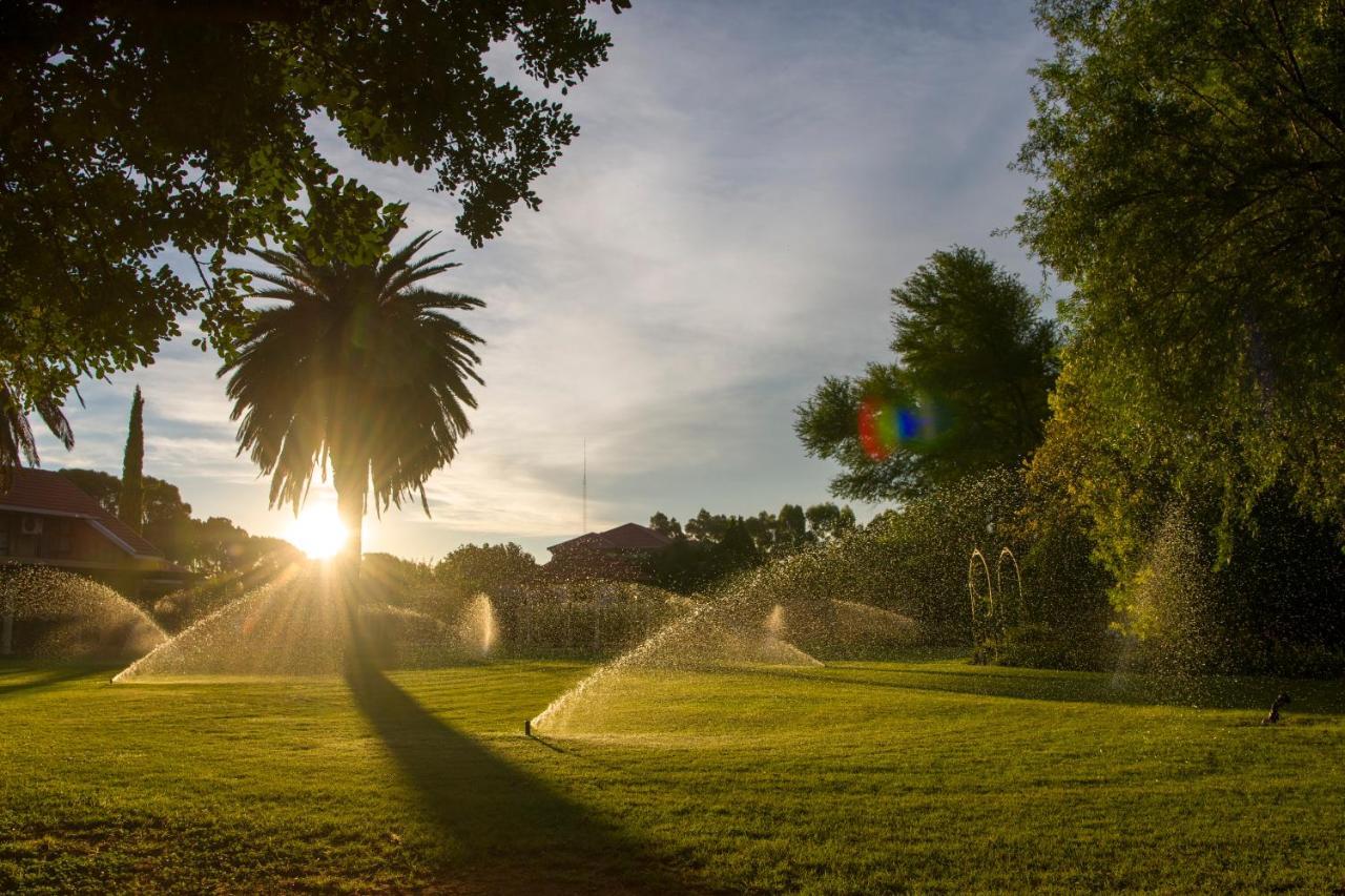 Toscana Estate Hotel Bloemfontein Exterior photo